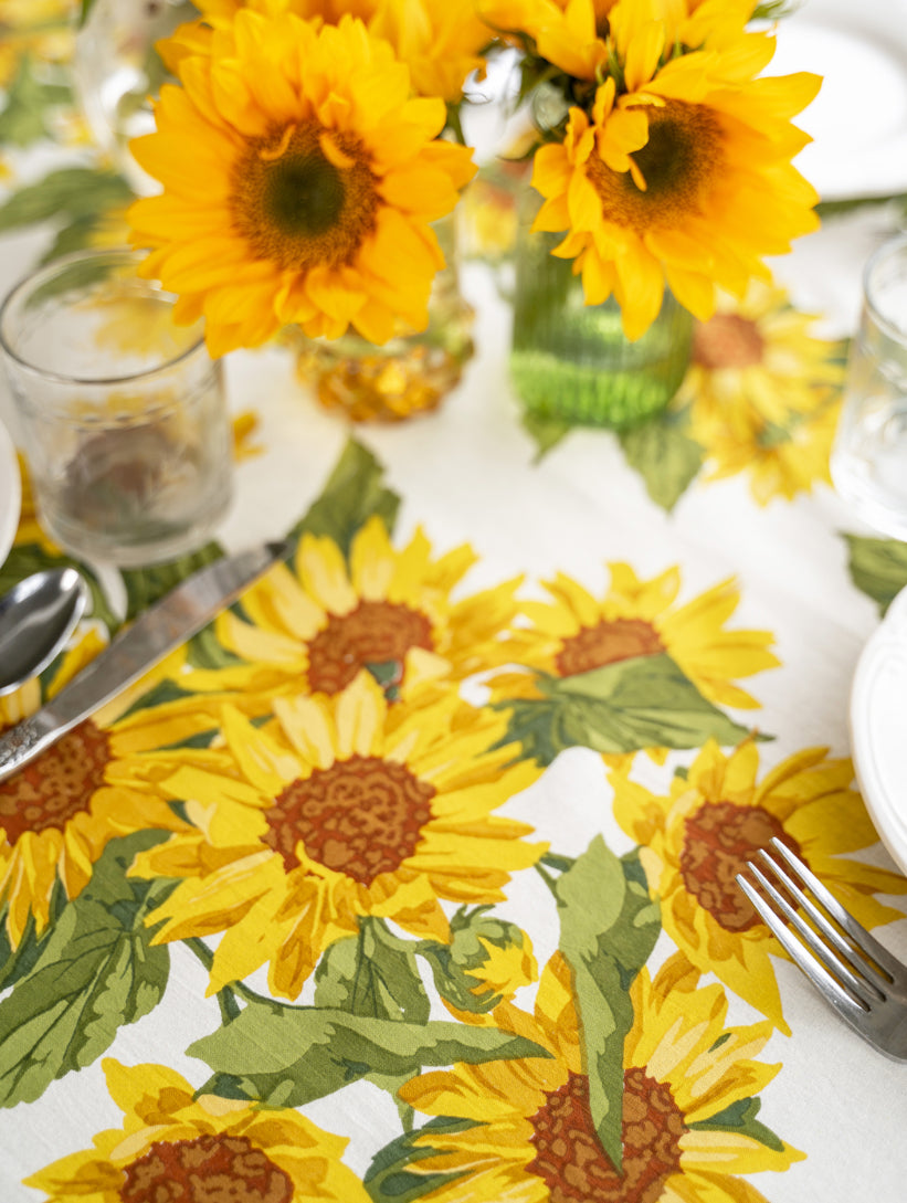 April Cornell • 54" Tablecloth | Sunflower Valley – Ecru