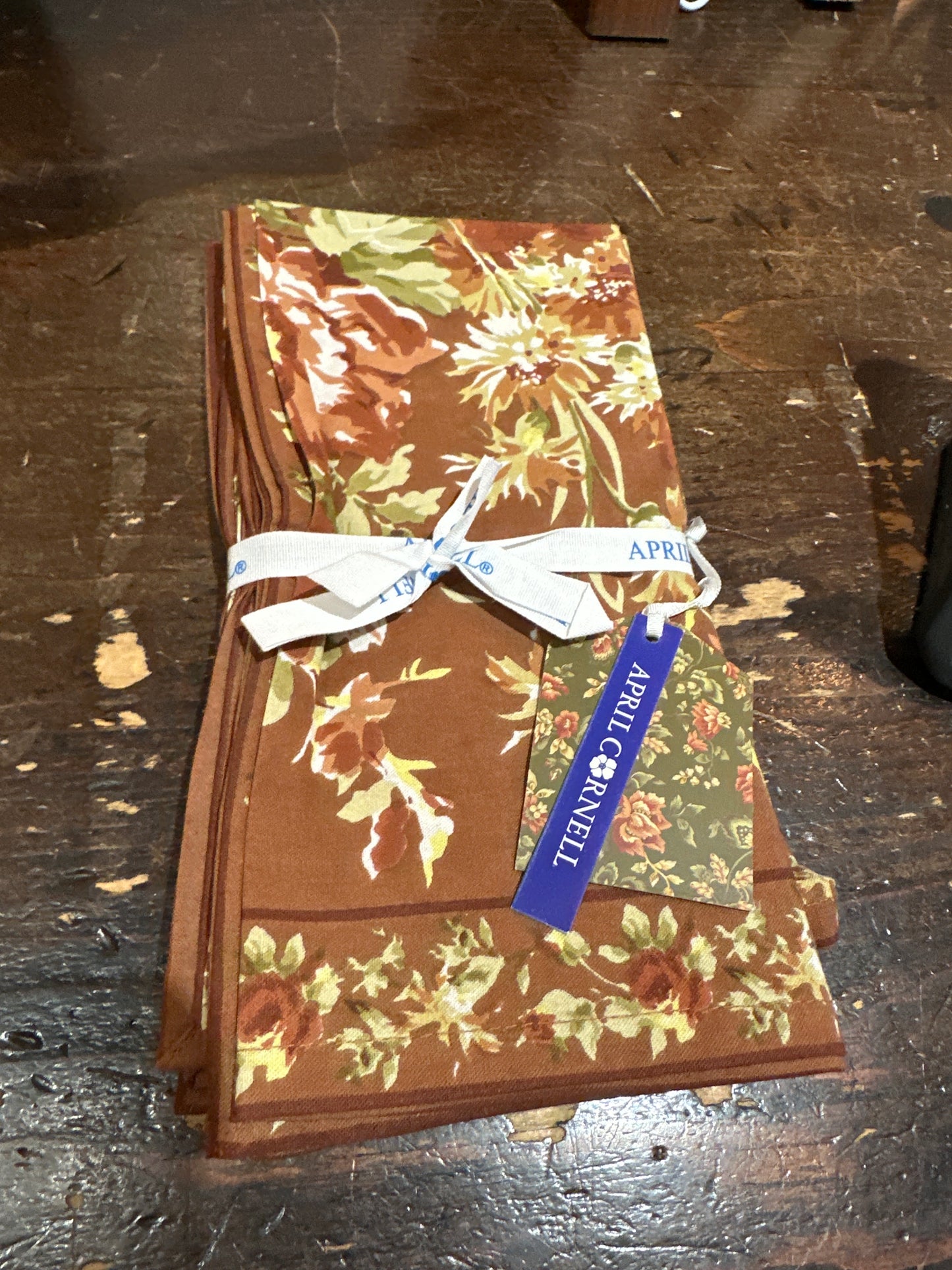 April Cornell Cottage Rose Carmel Set of 4 Napkins
