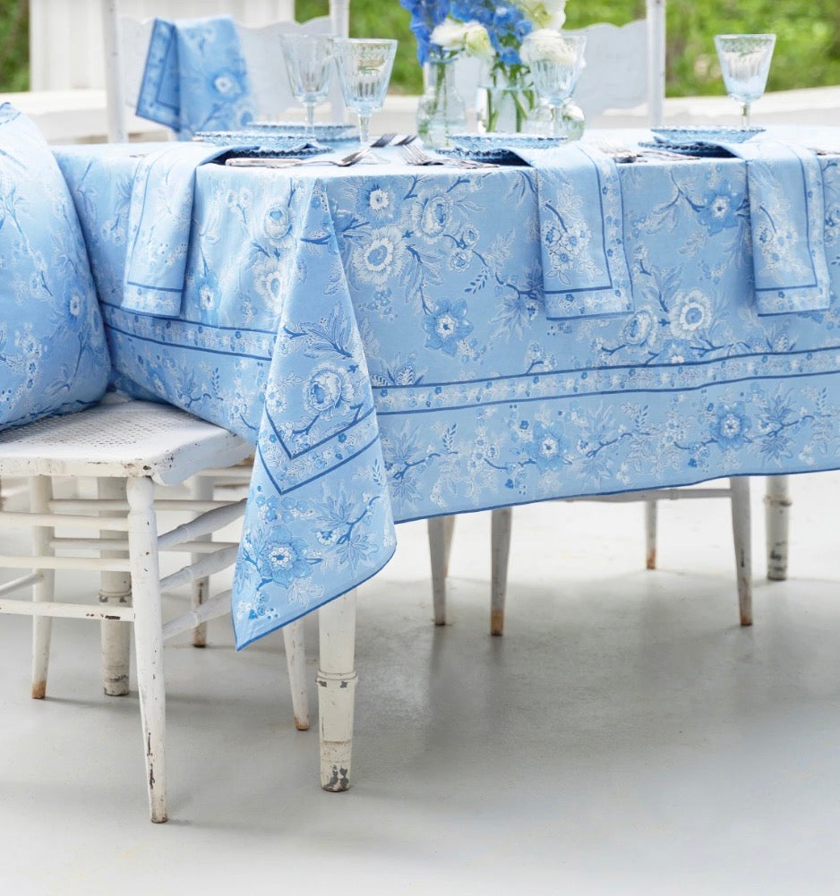 April Cornell Augustine 36” Tablecloth