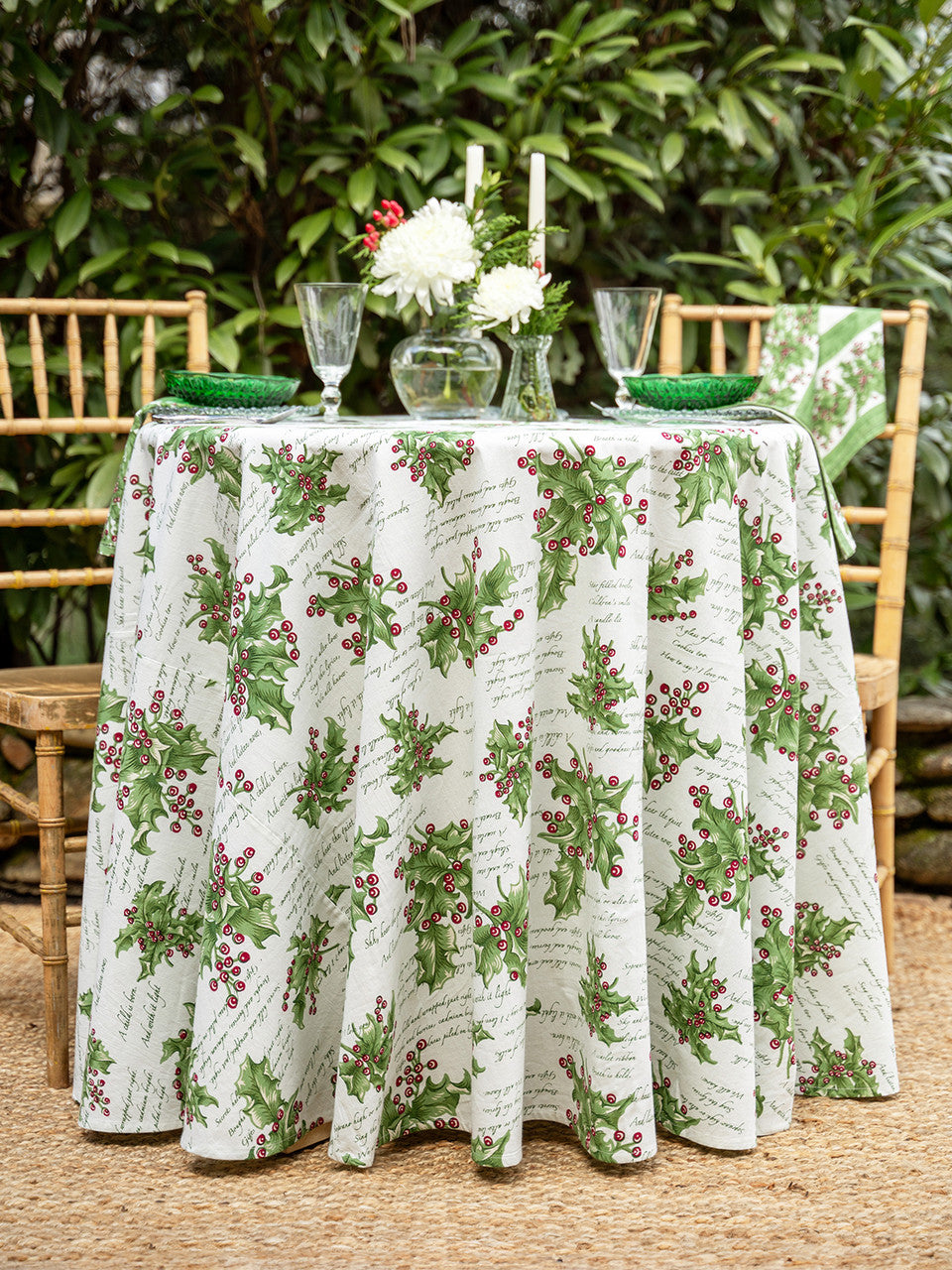 April Cornell • 60" x 90" Tablecloth | Holly Song – Ecru